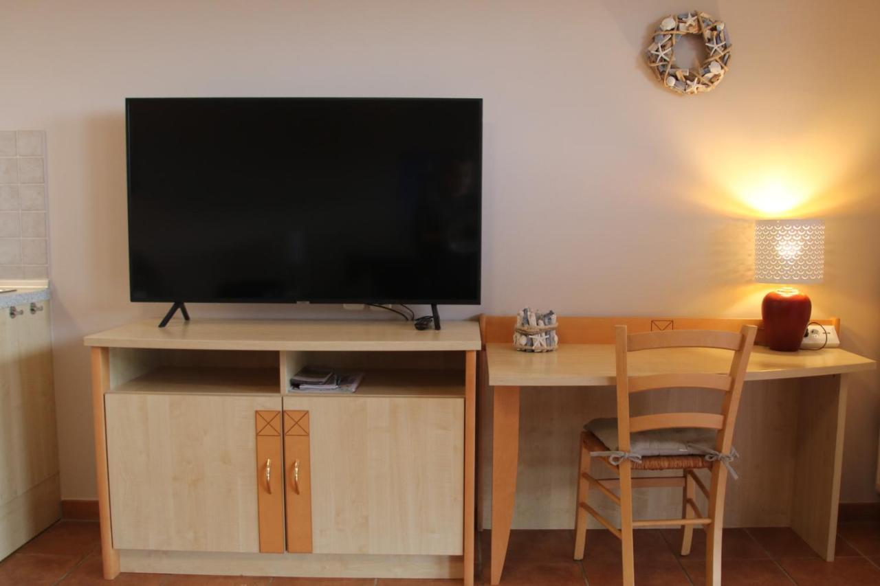 Ferienwohnung Boddenkieker Bis 4 Personen, Sagard-Neddesitz, 70M2 Екстер'єр фото